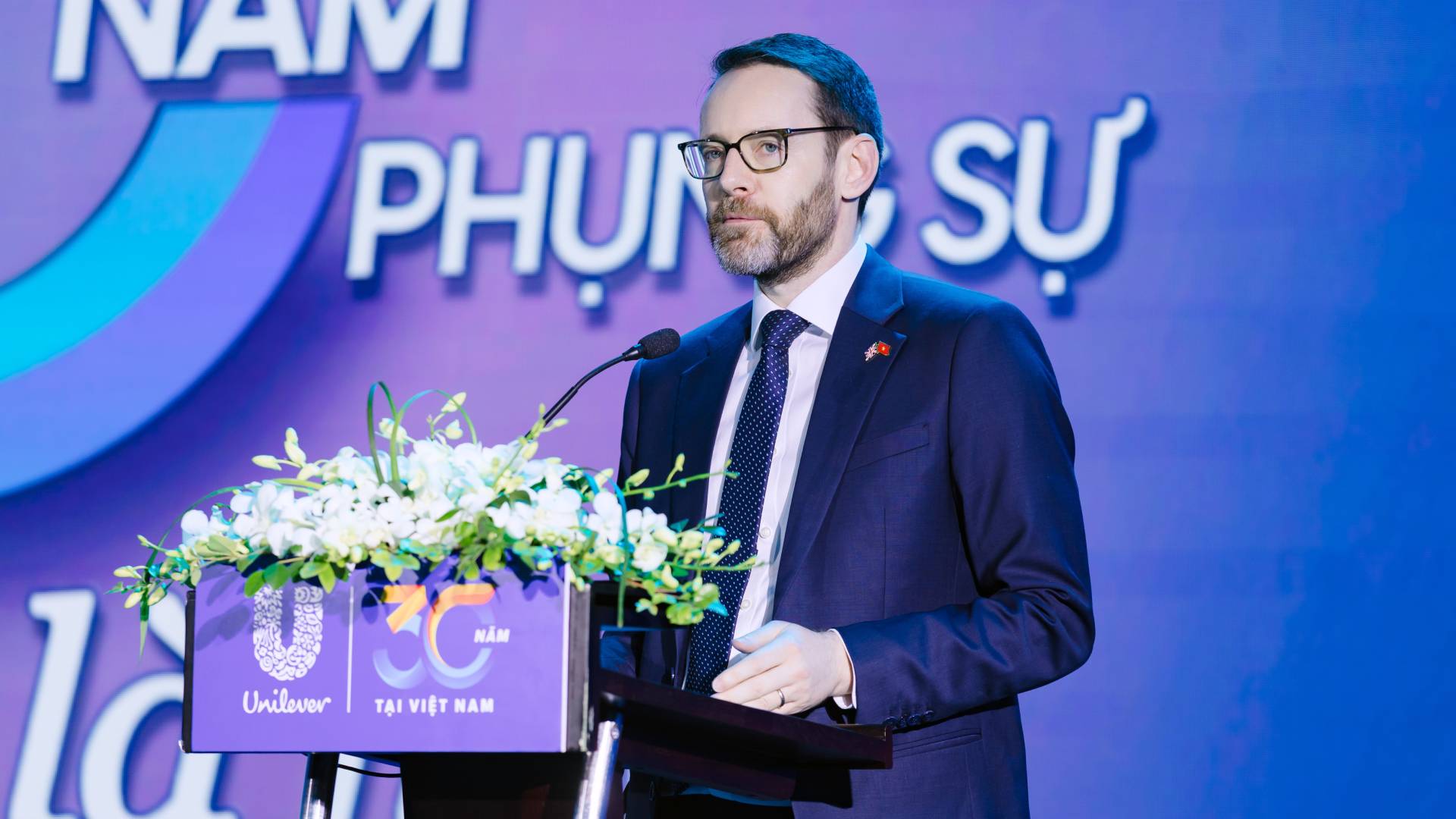 Ông Iain Frew - Đại sứ Anh tại Việt Nam phát biểu tại sự kiện