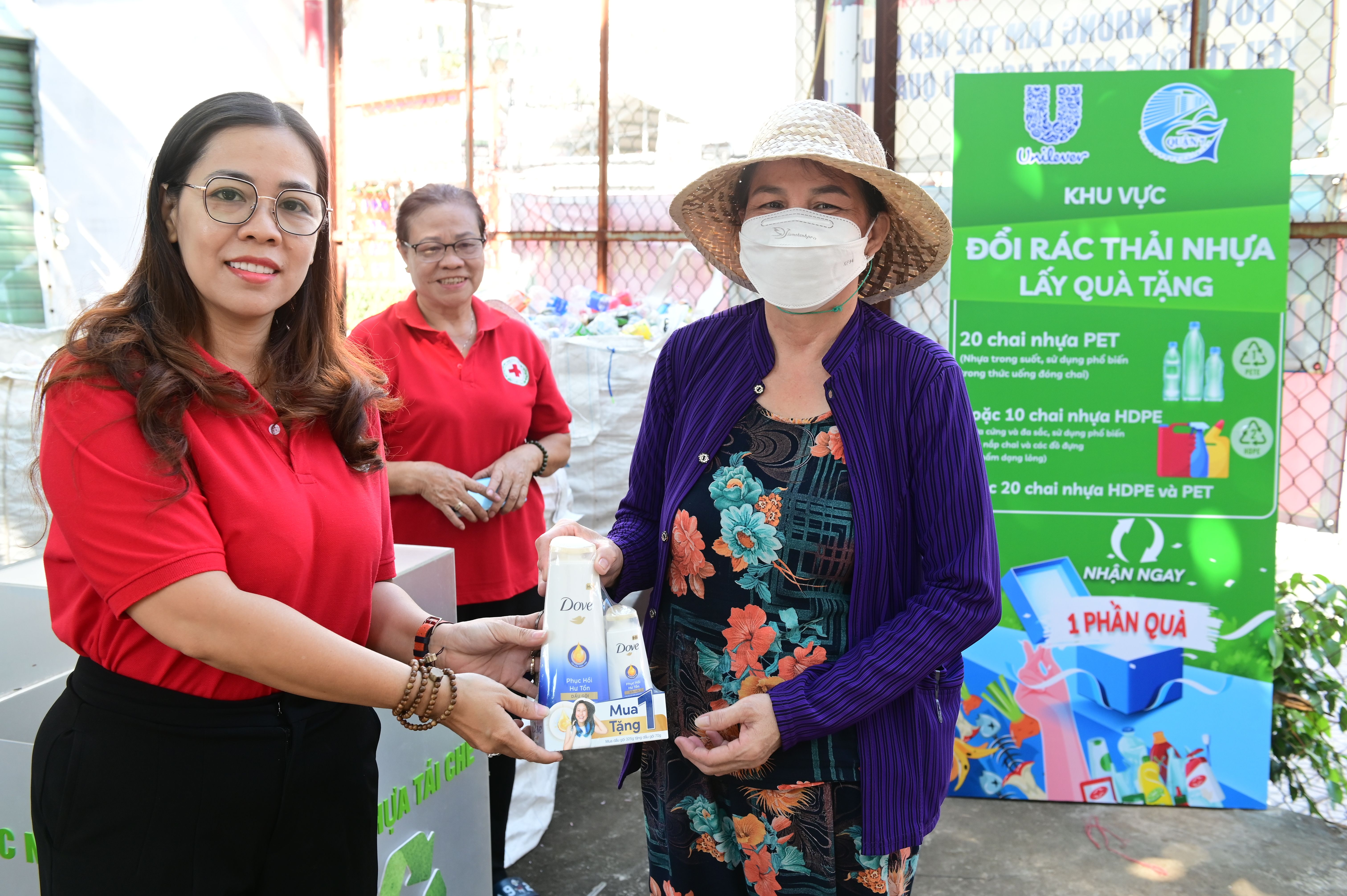 Các hoạt động thu gom & phân loại rác thải nhựa do Unilever triển khai trong giai đoạn 2023 - 2024